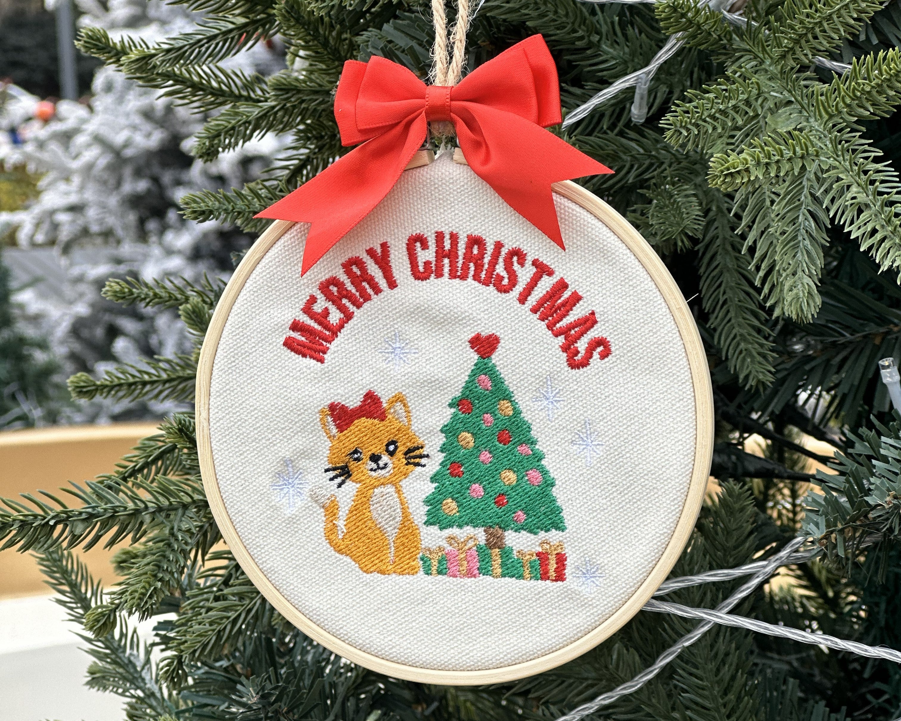 Christmas Embroideried Pendant