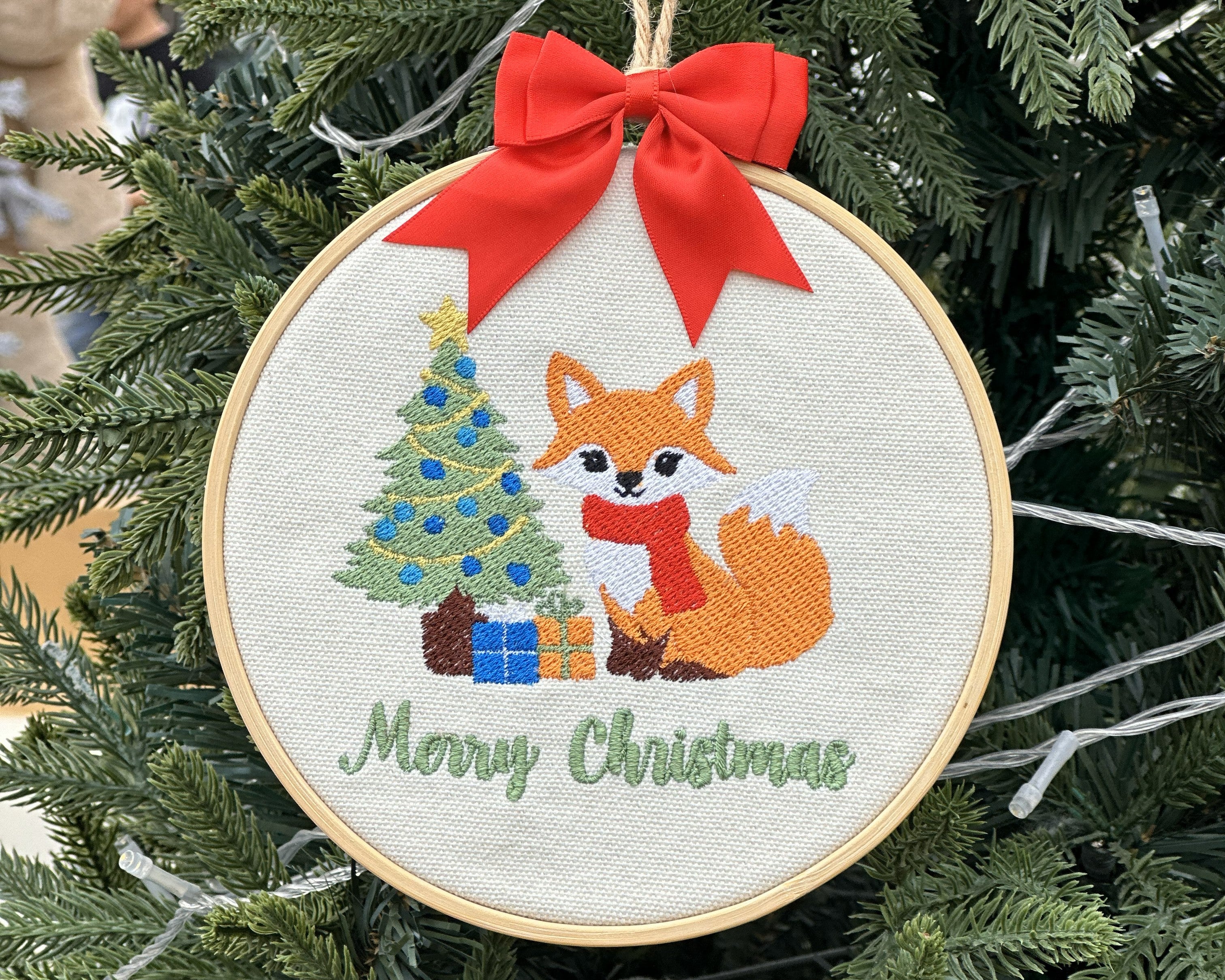 Christmas Embroideried Pendant